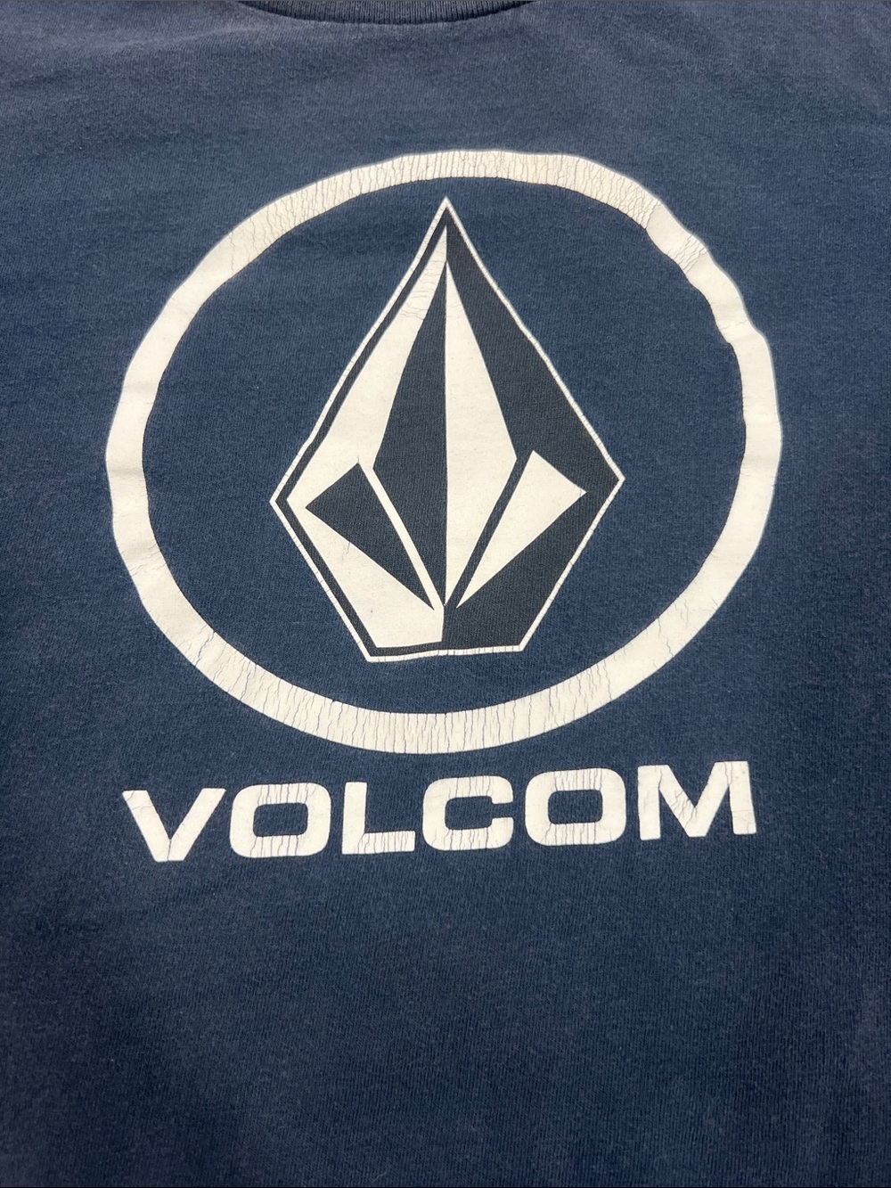 Volcom men’s large 100% cotton surf skate z18